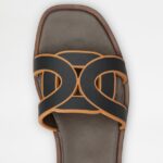 SANDALS IN LEATHER