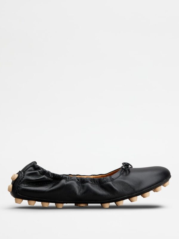 BUBBLE BALLERINAS IN LEATHER