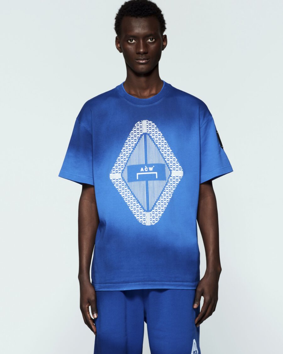 GRADIENT TEE