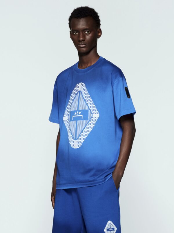 GRADIENT TEE