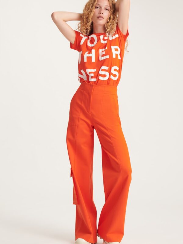 TOGETHERNESS O-NECK