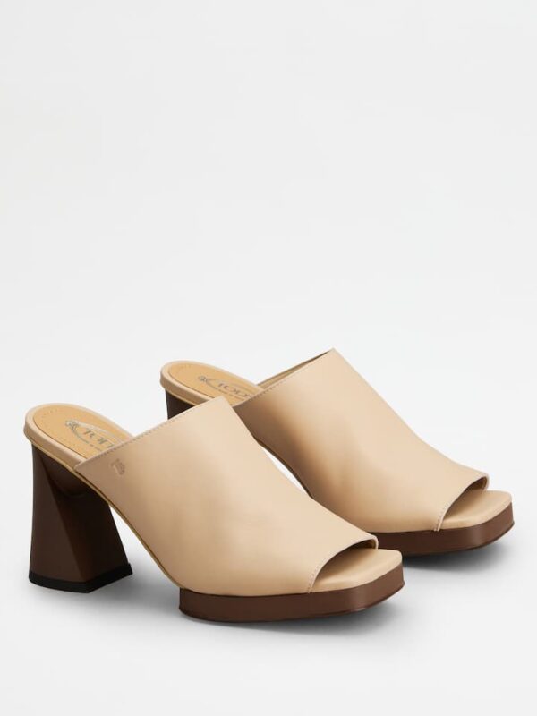 PLATFORM LEATHER 85 MULES