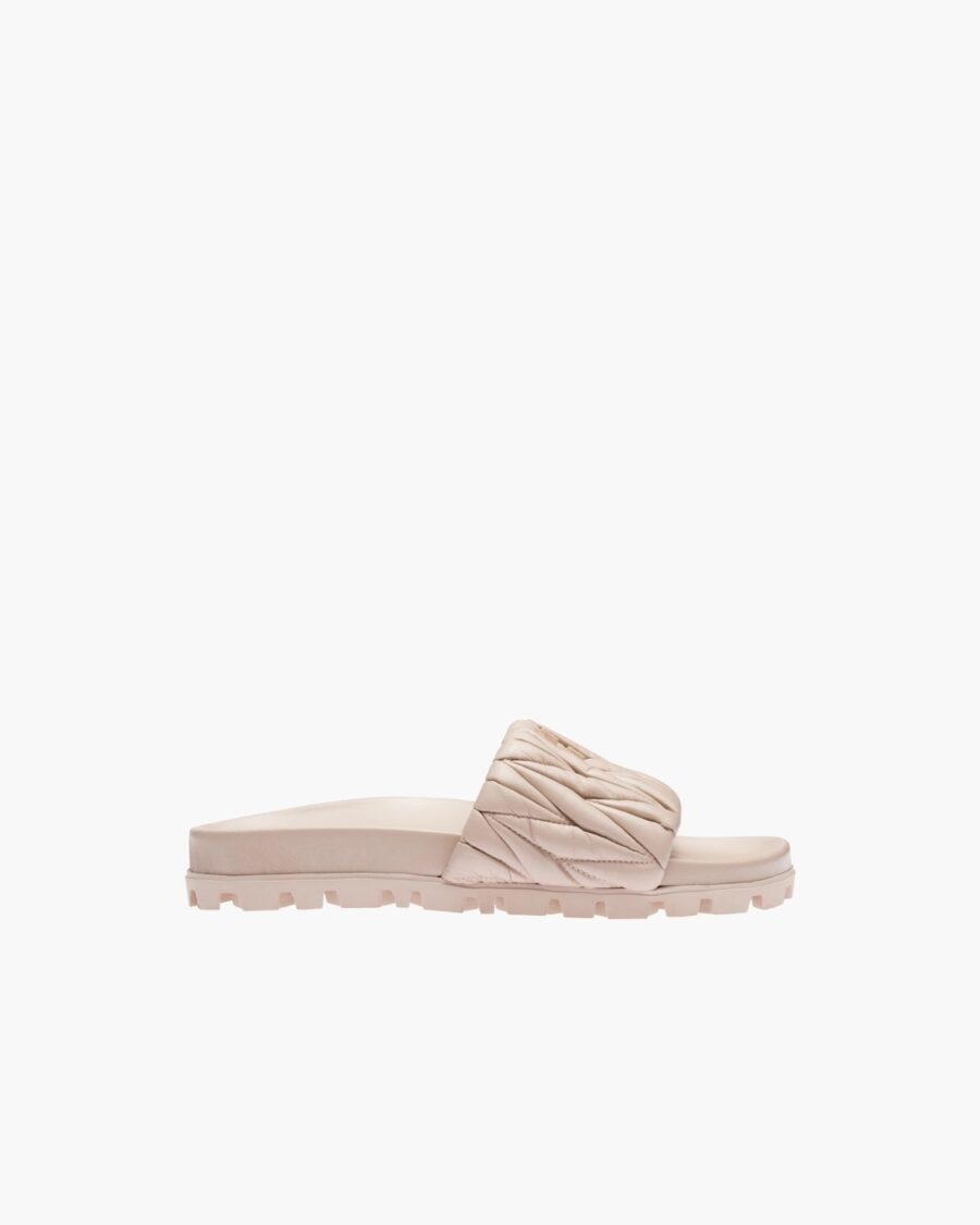 MATELASSE NAPPA LEATHER SLIDES