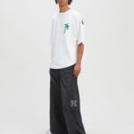 SKETCHY OVER T-SHIRT