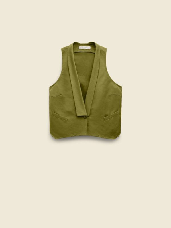 SLOUCHY VEST