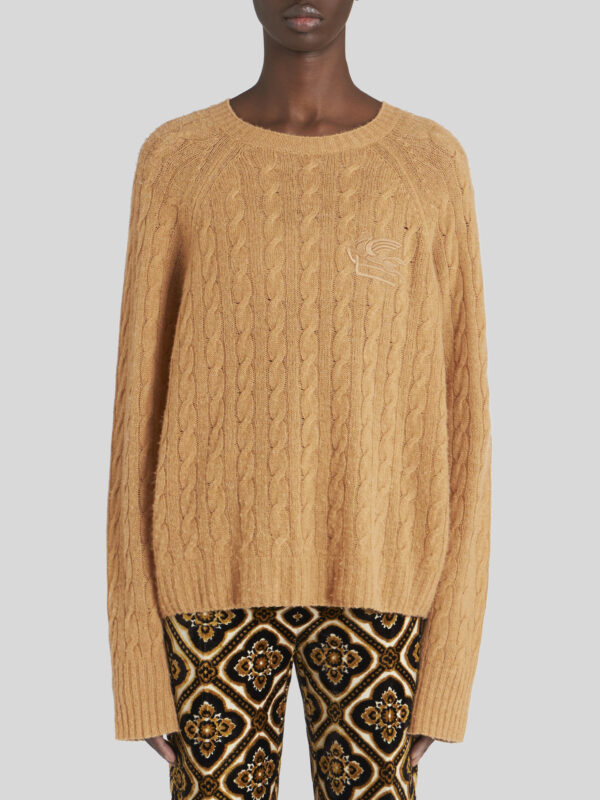 ROUND NECK CASHMERE JUMPER