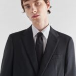 SINGLE BREASTED WOOL AND MOHAIR SUIT