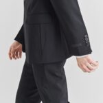 SINGLE BREASTED WOOL AND MOHAIR SUIT