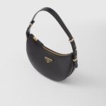ARQUÉ LEATHER SHOULDER BAG