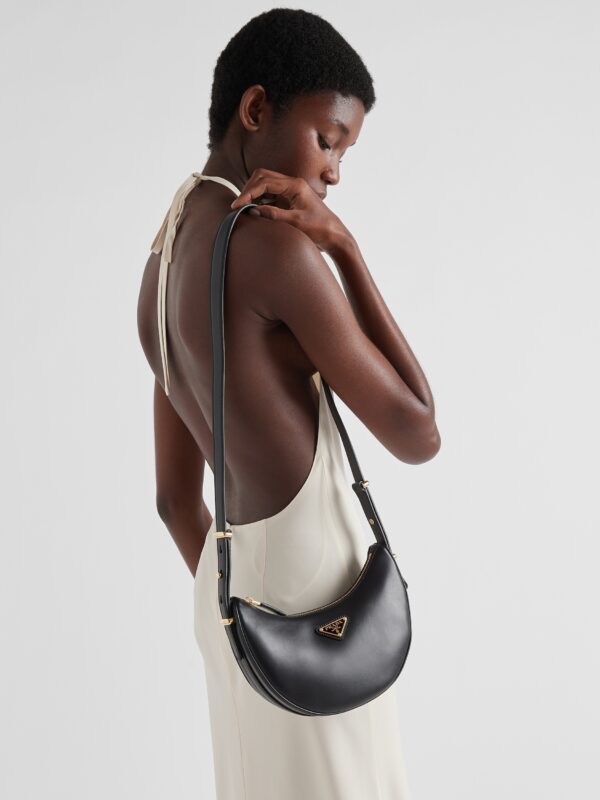 ARQUÉ LEATHER SHOULDER BAG