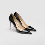 PATENT LEATHER PUMPS