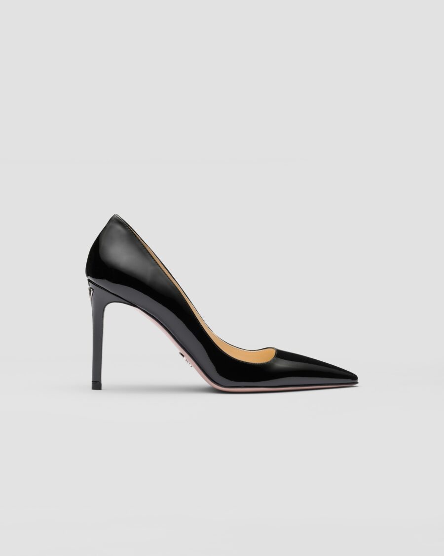 PATENT LEATHER PUMPS