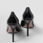 PATENT LEATHER PUMPS