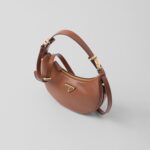 ARQUÉ LEATHER SHOULDER BAG