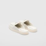 SUEDE SABOTS