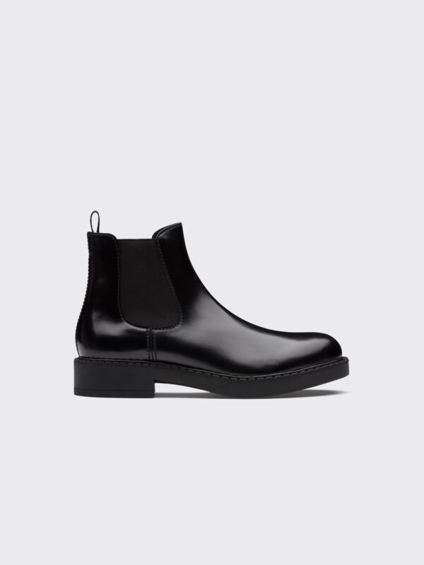 BRUSHED LEATHER CHELSEA BOOTS