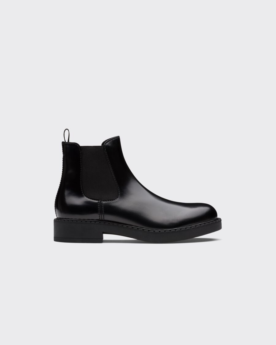 BRUSHED LEATHER CHELSEA BOOTS