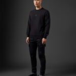 Metropolis Series Stretch Fleece Logo Badge Sweatshirt