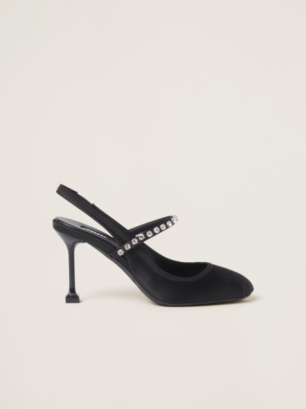 SATIN SLINGBACK PUMPS