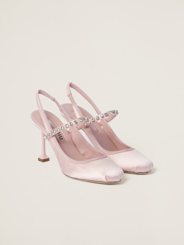 SATIN SLINGBACK PUMPS