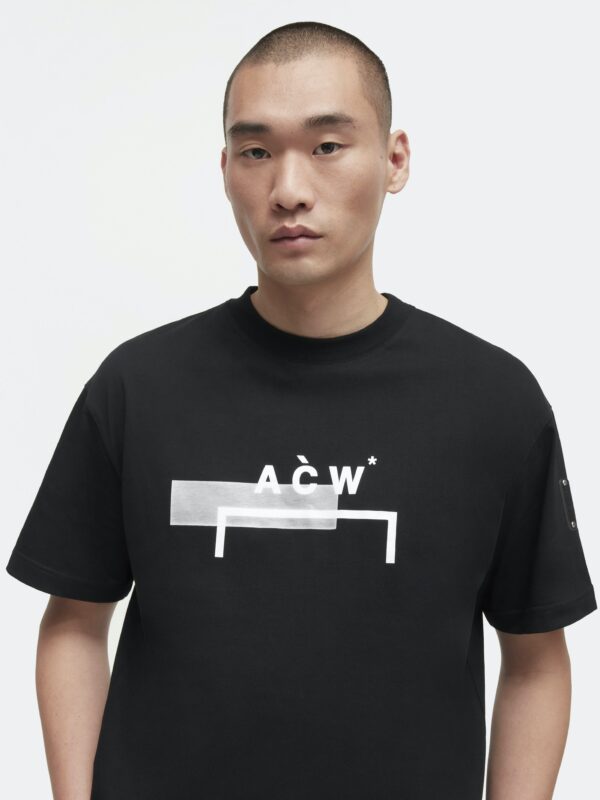 STRATA BRACKET TEE