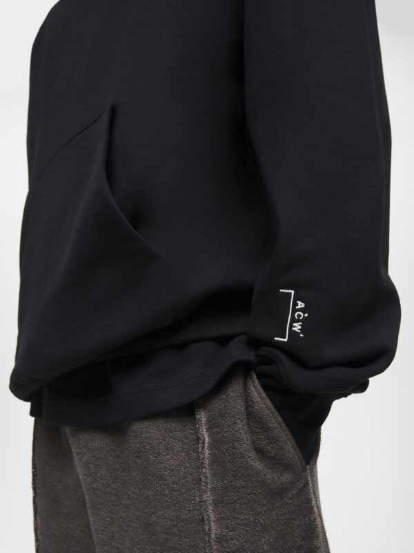 ESSENTIAL HOODIE
