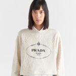 OVERSIZED FLEECE SWEATSHIRT
