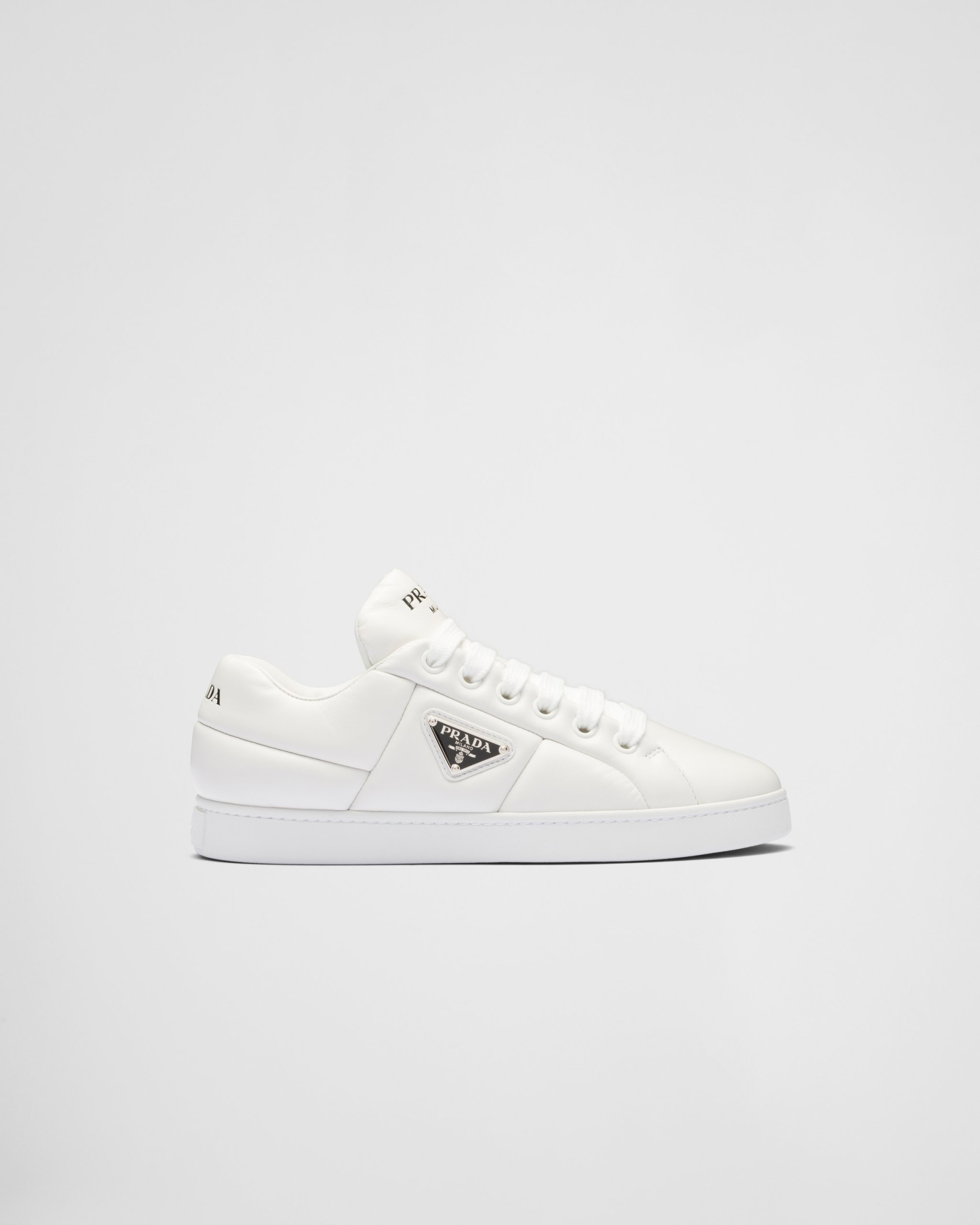 Prada＊Padded nappa leather sneakers レザースニーカー＊送込 PADDED NAPPA LEATHER SNEAKERS - Helga Design