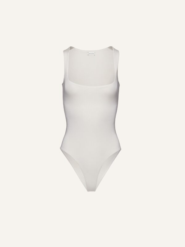 SCOOP NECK BODYSUIT