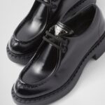 PATENT LEATHER LACE UP LOAFERS