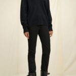 SEQUIN STATEMENTS PULLOVER