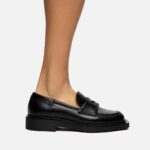 FLAT LOAFERS
