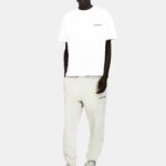 ESSENTIAL SMALL LOGO TEE