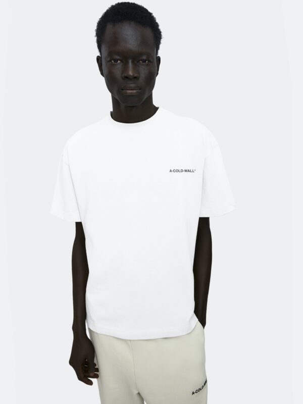 ESSENTIAL SMALL LOGO TEE