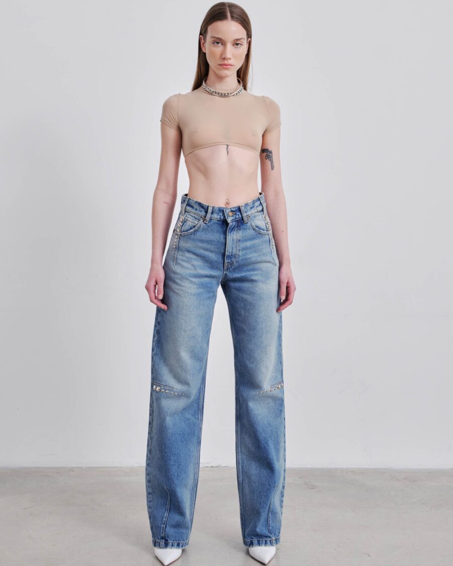LU STUDDED FITTED DENIM