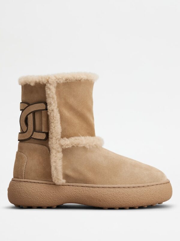 FUR AND SUEDE ANKLE BOOTS