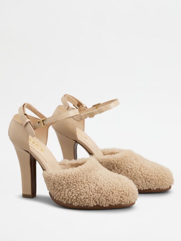 D'ORSAY PUMPS IN SHEEPSKIN