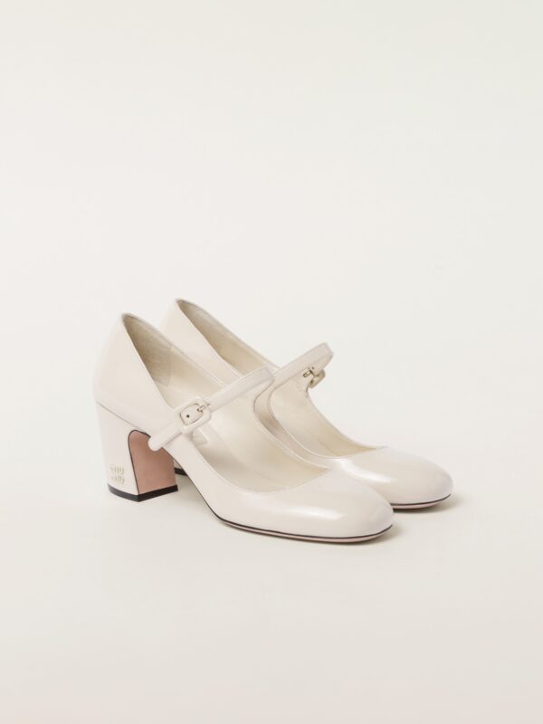 PATENT LEATHER MARY JANES PUMPS
