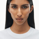 SHRUNKEN LOGO TEE