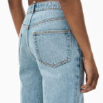 NAME PLATE V FRONT RELAXED JEANS