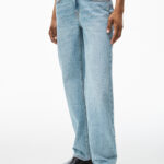 NAME PLATE V FRONT RELAXED JEANS