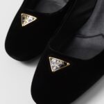 VELVET PUMPS