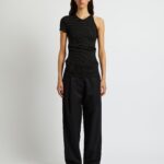 OPEN TWIST SIDE TEE