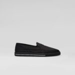 SLIP ON SNEAKERS