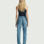 OPEN HIP JEANS