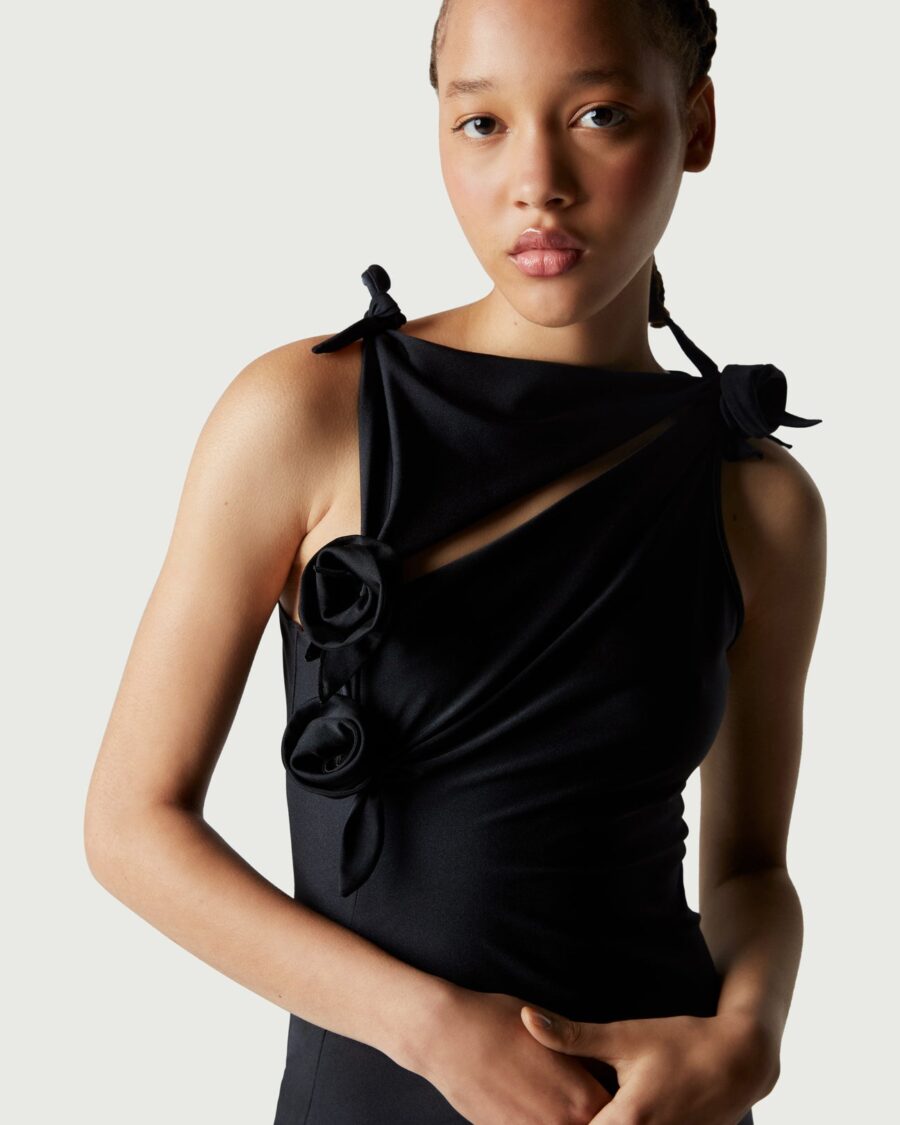 ASYMMETRIC FLOWER GOWN
