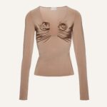 LONG SLEEVE FLOWER APPLIQUÉ TOP