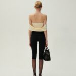 RUCHED WIRED V NECK TOP