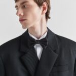 LARGE BOW TIE
