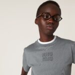 GARMENT DYED JERSEY LOGO TEE